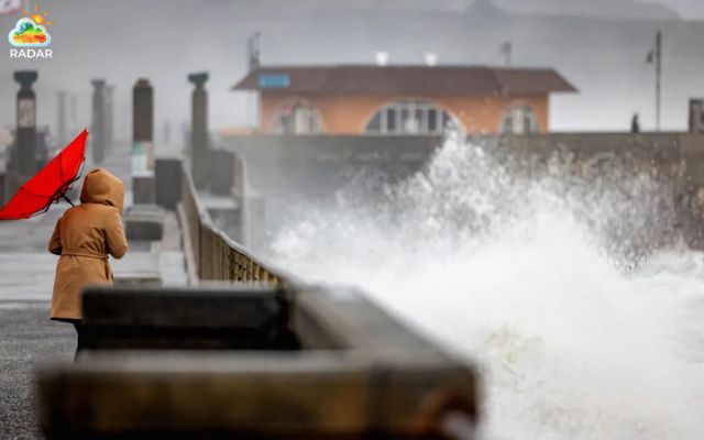 Kelvin wave is a massive underwater warm surge