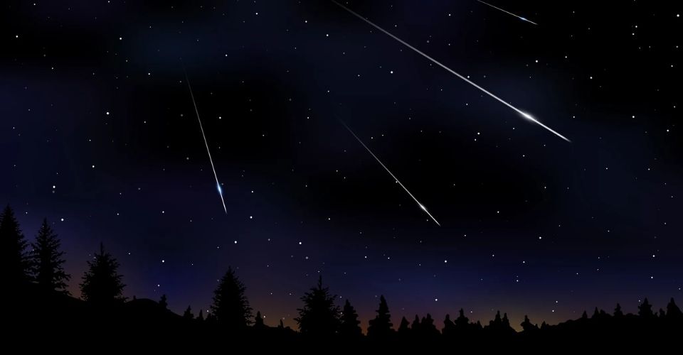 October Will Feature a Super Moon and 2 Meteor Showers [Updated]