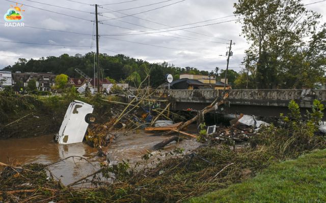 Strong winds and powerful waves threaten beaches and coastal roads