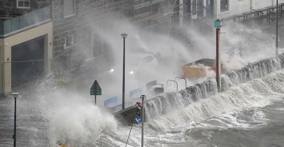 Storm Ashley: Flights Cancelled & River Mersey Flood Alerts Issued